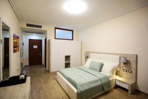 Deluxe Double Room, 1 Queen Bed - Hotel Rolex (Vlorë)
