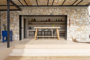 Villa | Exterior - Stunning 4-bed House in Zadar (Zadar)