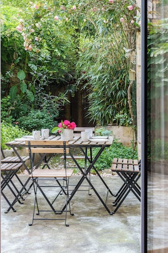 Pretty town house in the heart of Chinon + garden 6 p.