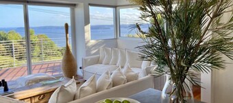 Binalong House by HolidayCo.