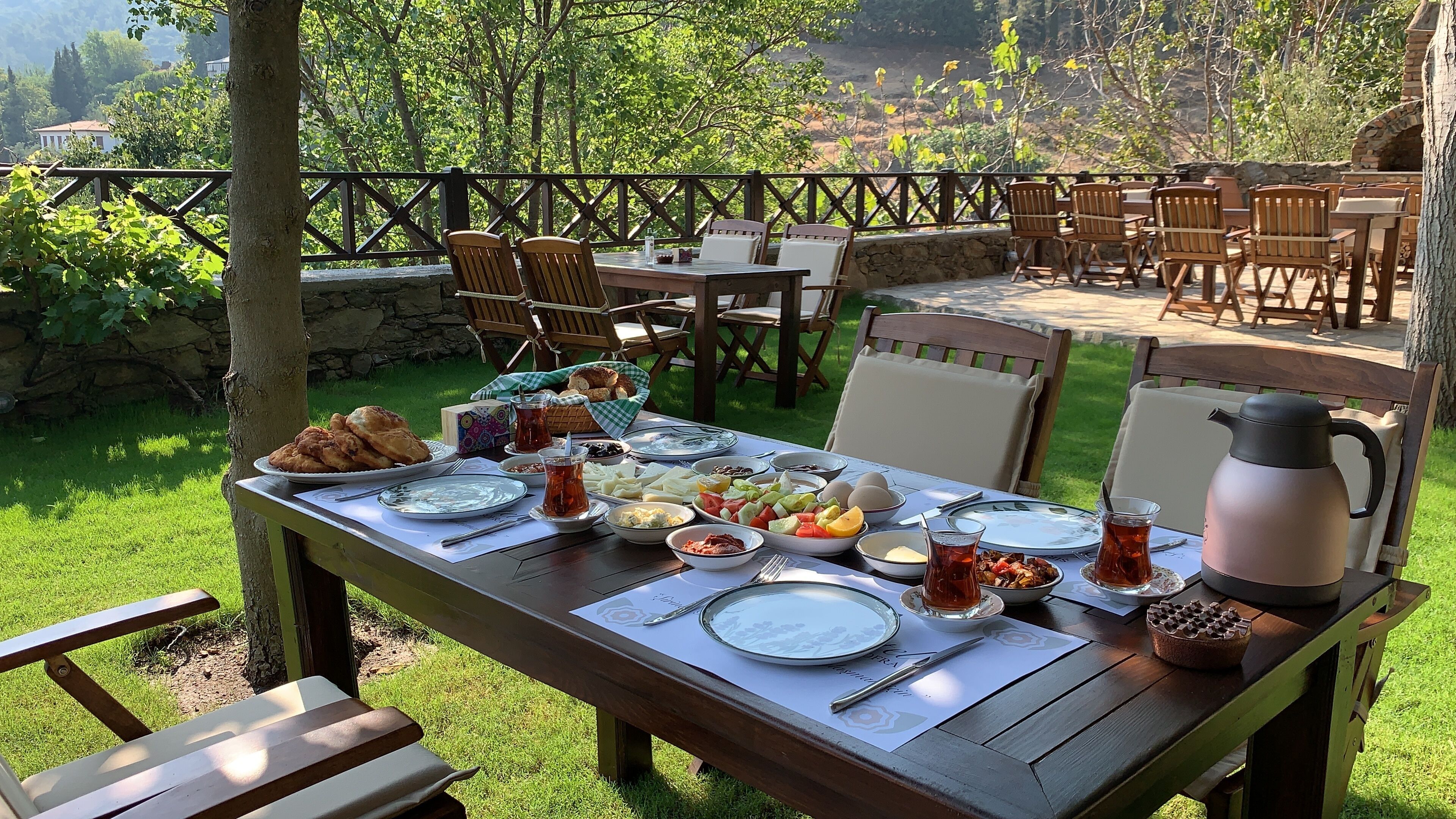 Dagelijks uitgebreid ontbijt (TRY 500 per persoon)