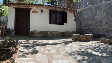 MIMOZA (FIREPLACE) | Terrace/patio