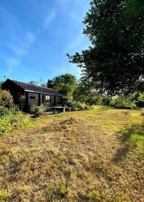 Exterior - Au Chalet Fleuri (Fiquefleur-Équainville)