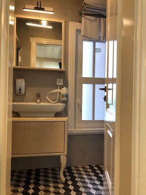 Standaard kamer | Badkamer