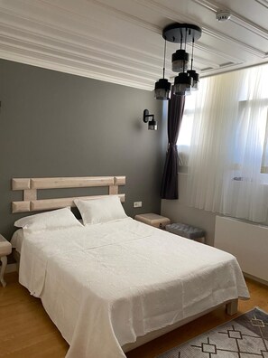 Quarto casal econômico | Wi-Fi de cortesia