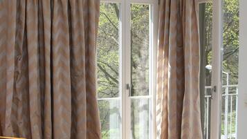 3 Schlafzimmer, kostenloses WLAN, Bettwäsche