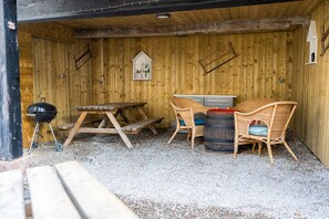 Outdoor dining - Pommier Gite (Dieffenthal)