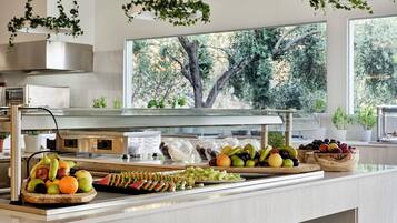 Tägliches inbegriffenes Frühstücksbuffet