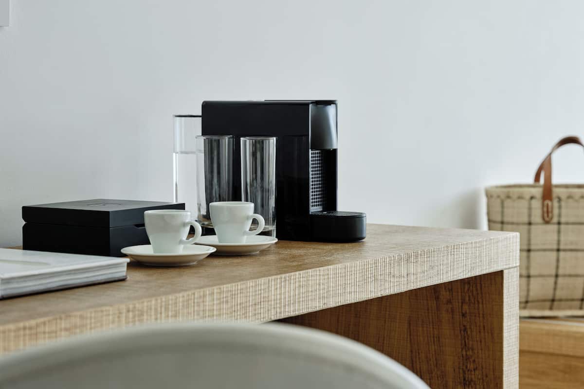 Kaffee und/oder Kaffeemaschine