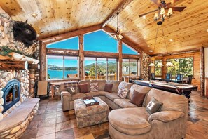 TV, fireplace, DVD player, ping pong - Eagle View Lodge by Destination Big Bear: Beautiful Custom-Built Luxury Lakeview Cabin Located in Castle Glen Estates! Spa!Pool Table! Air Conditioning Throughout Home! (Big Bear Lake)