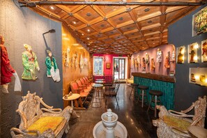 Kawasan tempat duduk lobi