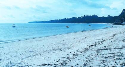 Honey Moon Beach Resort