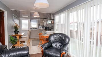 Cottage | Living area