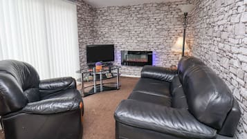 Cottage | Living area