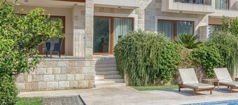 Mediterranean style luxury villa - 3min from the beach