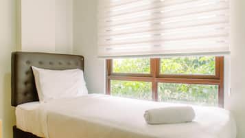 Apartment, 3 Bedrooms | Individually decorated, individually furnished, bed sheets