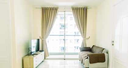 Elegant And Spacious 2Br At Frenchwalk Apartment Near Moi