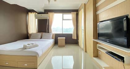 Spacious And Serene Studio Room Apartment At Jarrdin Cihampelas