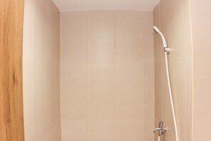 Apartment, 3 Schlafzimmer | Badezimmer | Dusche, kostenlose Toilettenartikel, Handtücher