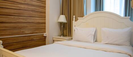 Apartment, 1 Bedroom | Individually decorated, individually furnished