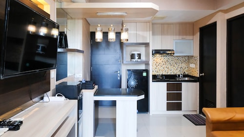 Best View And Cozy Living 2Br At Tamansari Papilio Apartment