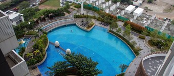 Scenic And Comfortable Studio At West Vista Apartment