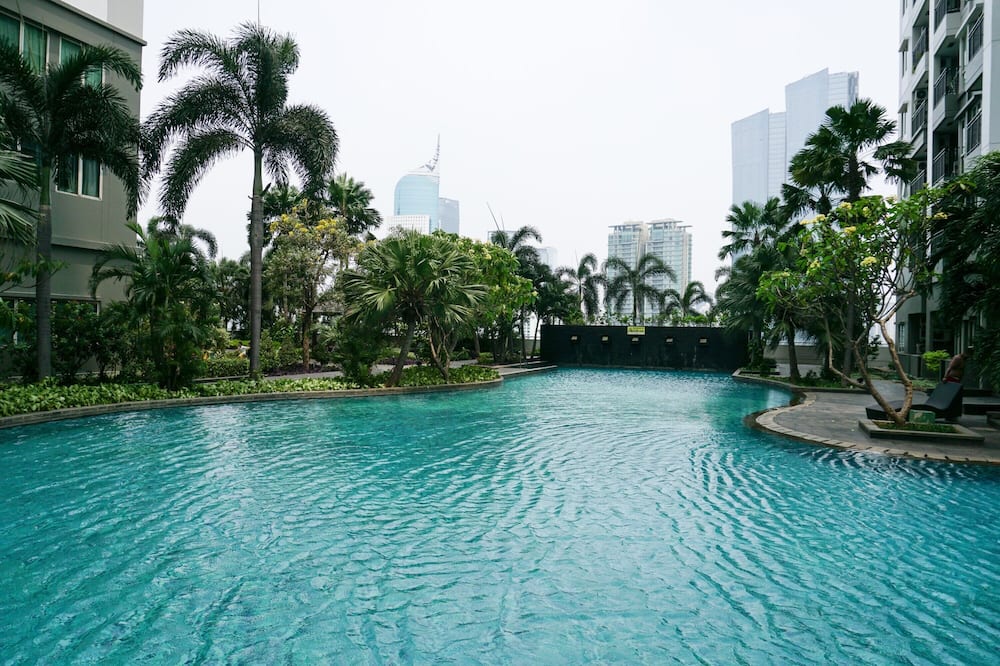 Great Location And Comfy 2Br Apartment At Thamrin Residence