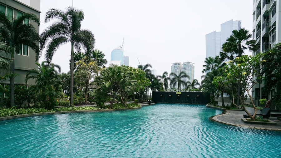 Great Location And Comfy 2Br Apartment At Thamrin Residence