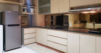 Minimalist And Comfy 1Br At The Boulevard Apartment