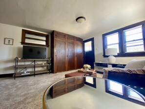 Smart TV, offices