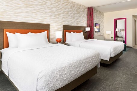 Home2 Suites by Hilton Scottsdale North - Image 58