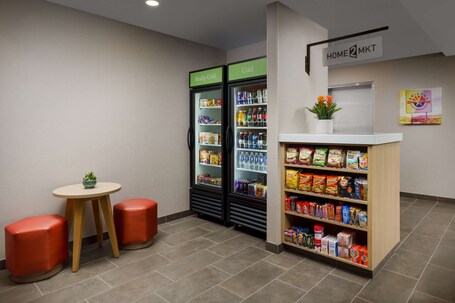 Home2 Suites by Hilton Scottsdale North - Image 28