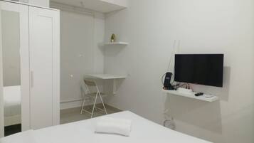 Apartment | Individually decorated, individually furnished