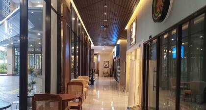 Elegant And Spacious 1Br At Patraland Amarta Apartment