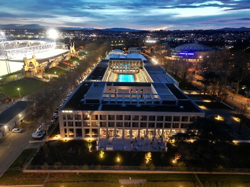 The Ruck Hotel