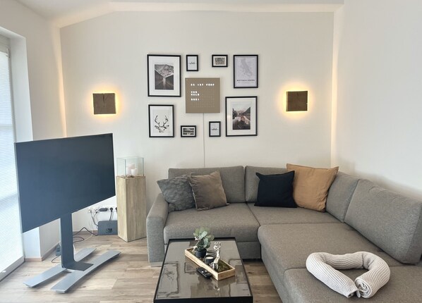 Smart TV, stereo
