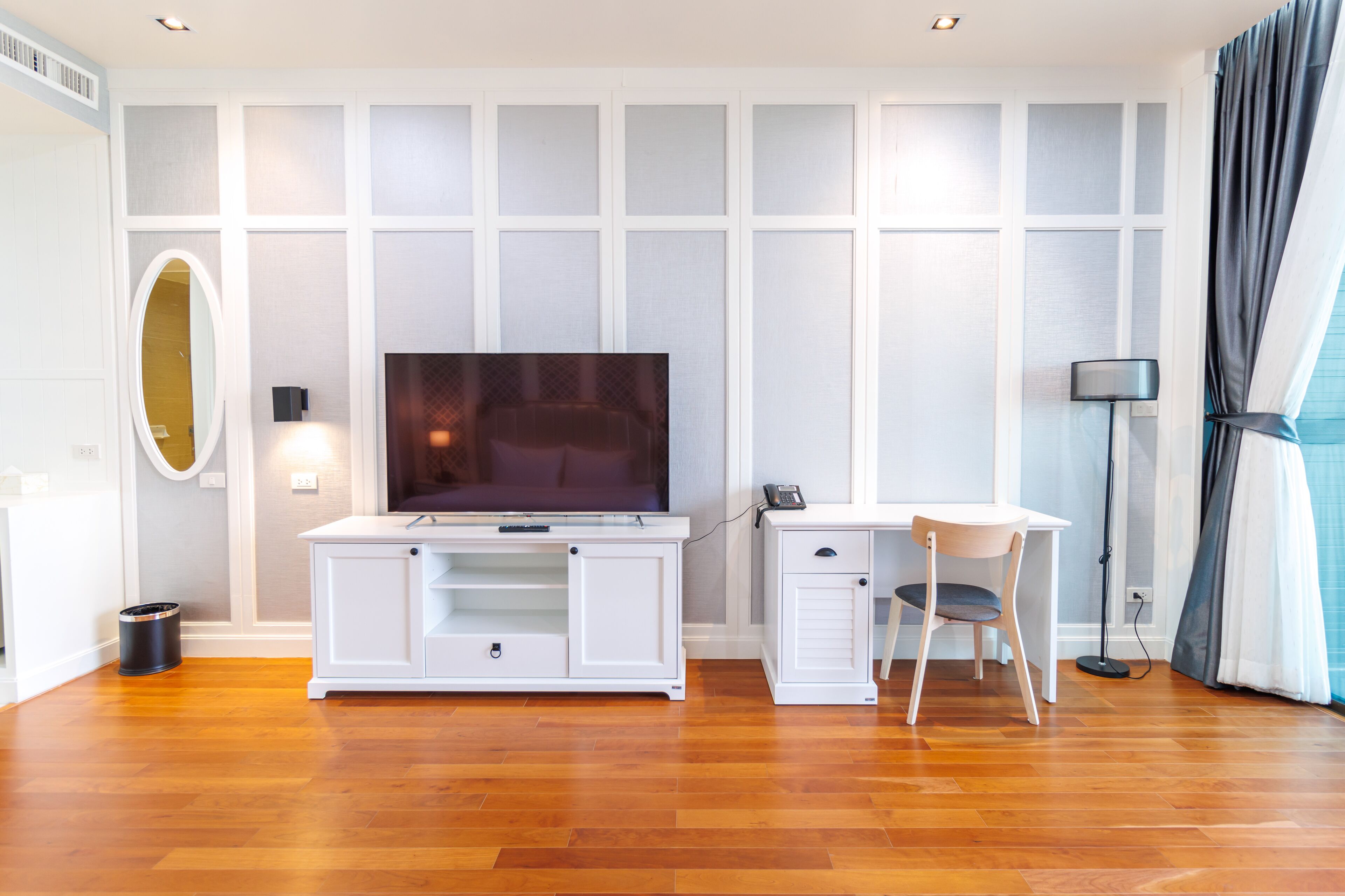 Premier Double Room, Beach View | Free minibar items, desk, laptop workspace, soundproofing