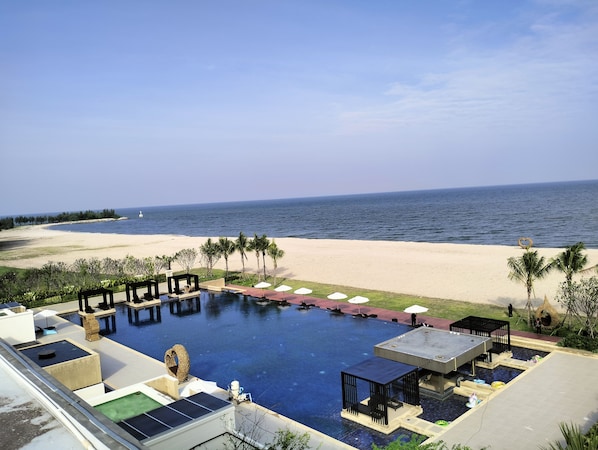 Private beach, sun loungers, beach umbrellas