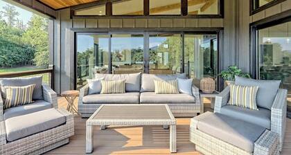 Vineyard House "Casa Tra Le Vigne" - by Chatuge Home Concierge<br>Lake access, firepit, ping pong