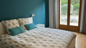 1 chambre, fer et planche Ă repasser, Wi-Fi, draps fournis