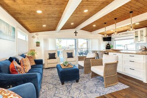 Televisie, streamingdiensten en een kantoor