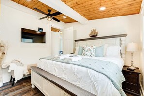 4 chambres, bureau, Wi-Fi, draps fournis