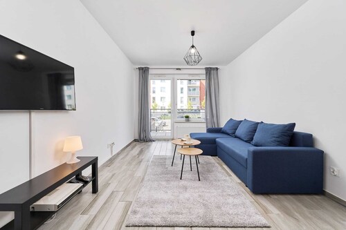James Cook 3 | Beautiful Apartment | Balcony