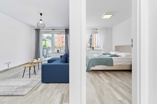 Gemütliches Apartment | Balkon und Arbeitsraum