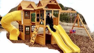 Childrenâs area