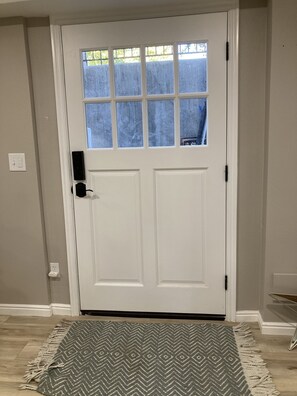 Interior - Luxury Basement Apartment with Private Entrance.  Play with Farm Animals! (Springville)