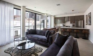 Smart TV, offices