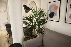 Studio, Ensuite | Interior - Merced10 1A (Málaga)