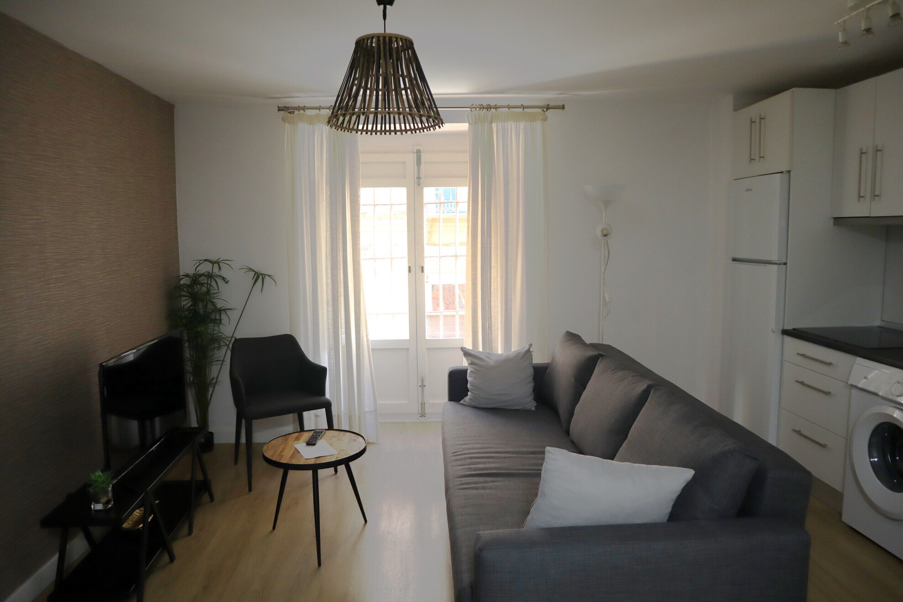 Appartement, salle de bains attenante (Merced10 1B ) | Intérieur