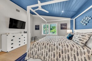 3 makuuhuonetta, silitysrauta/-lauta, ilmainen Wi-Fi, vuodevaatteet